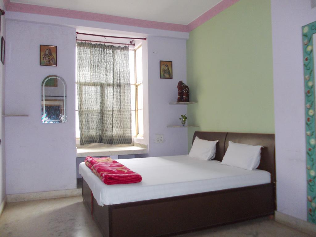 Būndi Raj Mahal Guest House المظهر الخارجي الصورة