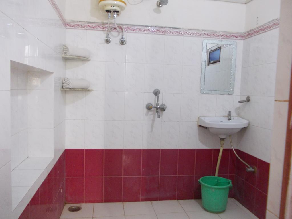 Būndi Raj Mahal Guest House المظهر الخارجي الصورة
